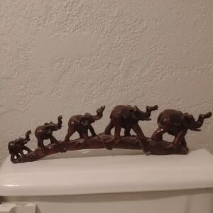 Elephant Family Wood Decor